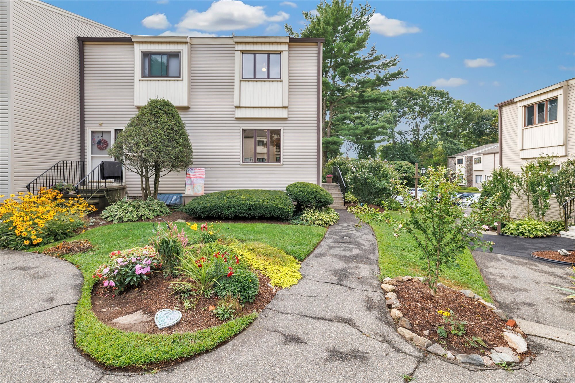 715 Frenchtown Road, Unit 51 Bridgeport, CT 06606 - Photo 1 of 1