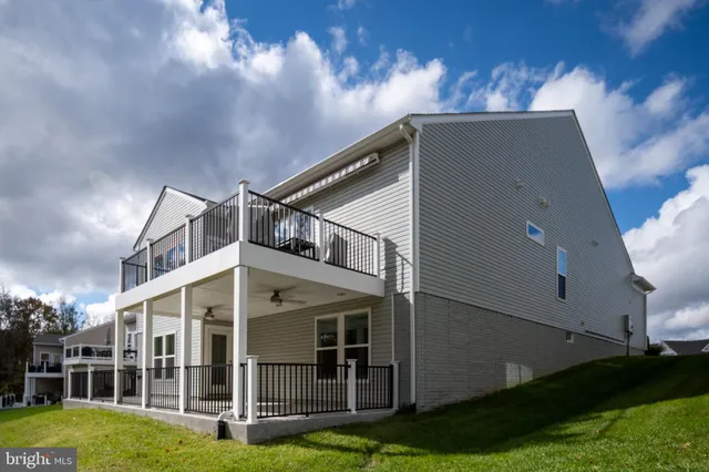 $669,999 | 27 Sanibel Drive, Fredericksburg, VA 22406