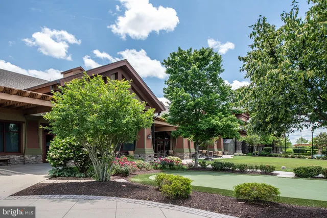 $669,999 | 27 Sanibel Drive, Fredericksburg, VA 22406