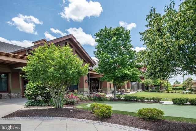 $669,999 | 27 Sanibel Drive, Fredericksburg, VA 22406