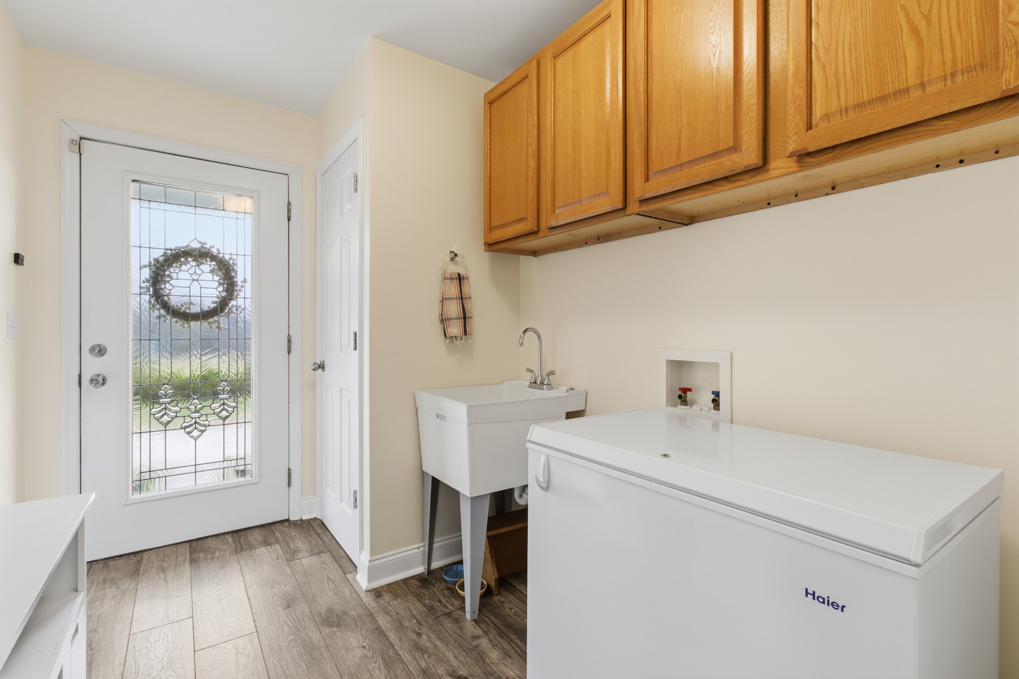 558 Ferrells Loop Road Beechgrove, TN 37018 - Photo 37 of 46 a utility room with closet dryer and washer