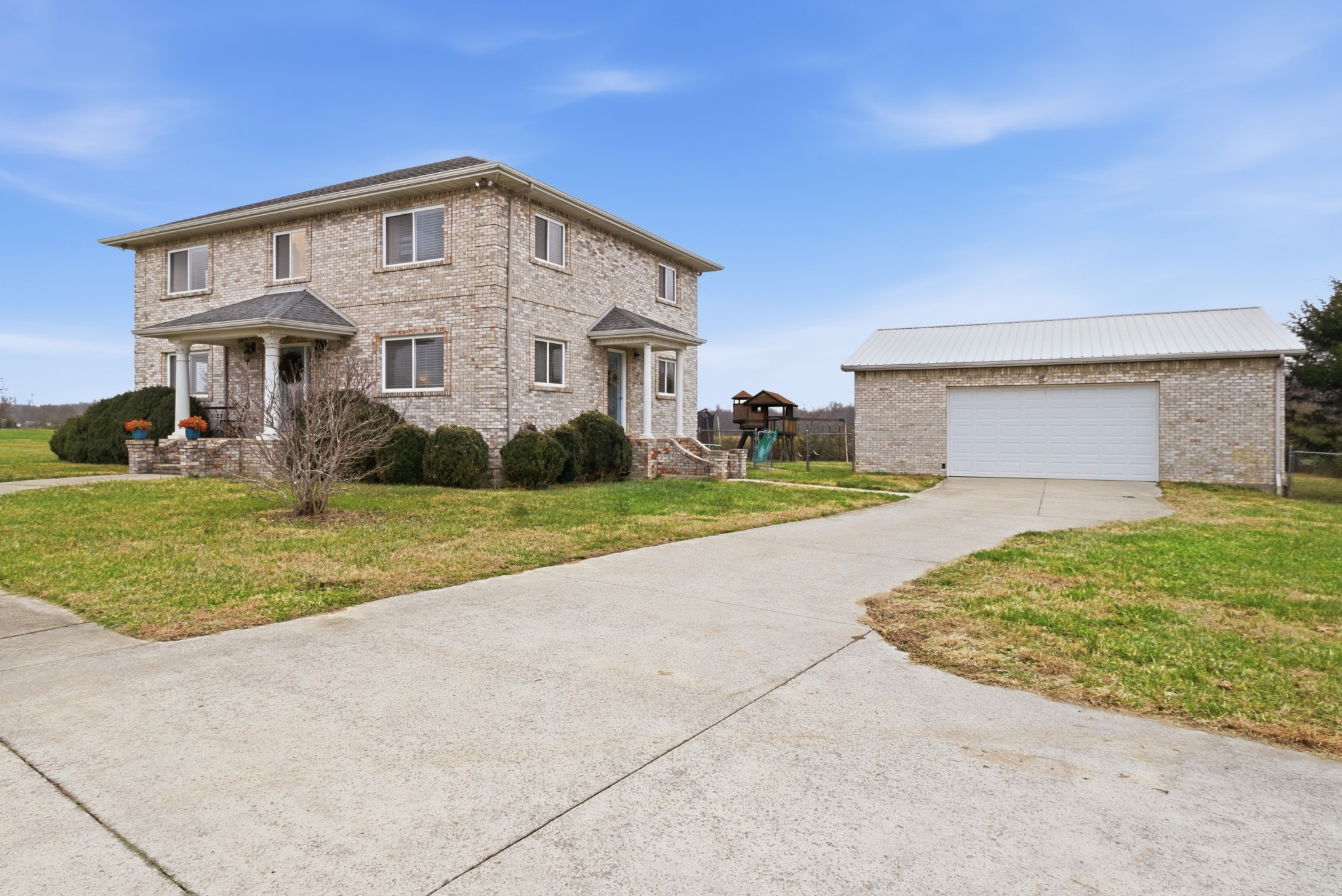 558 Ferrells Loop Road Beechgrove, TN 37018 - Photo 4 of 46