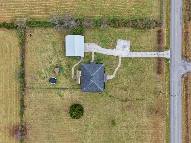 $480,000 | 558 Ferrells Loop Road, Beechgrove, TN 37018