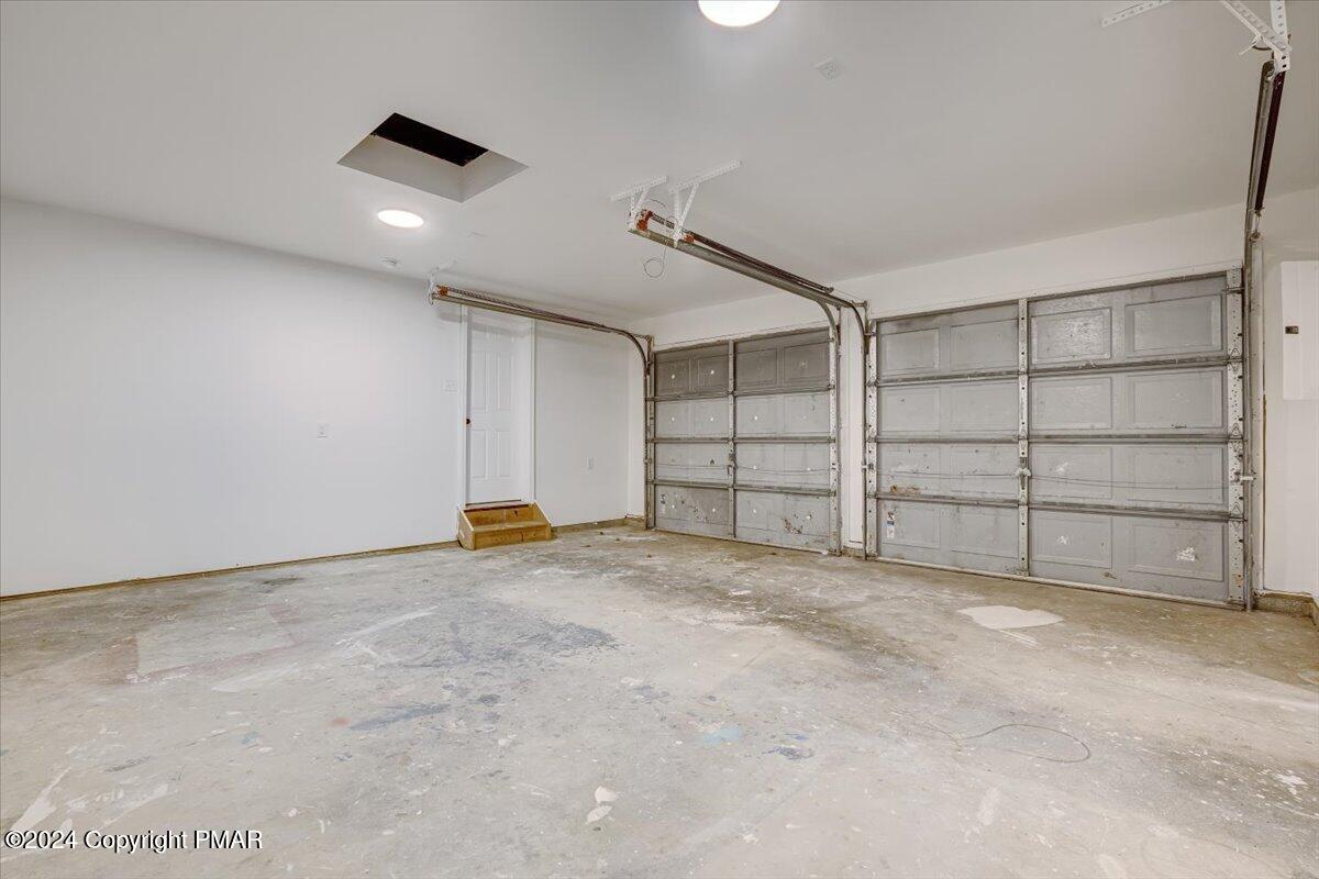 5693 Neola Road Stroudsburg, PA 18360 - Photo 40 of 52 43-Photo Dec 17 2024- 9 20 33 AM_4 AM_5