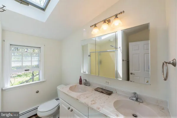 $467,500 | 124 Columbia Drive, Coatesville, PA 19320