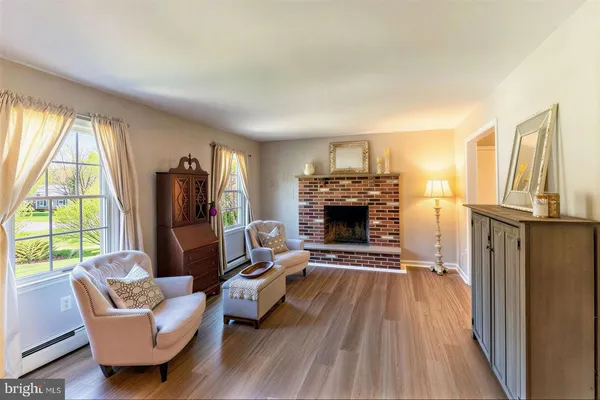 $467,500 | 124 Columbia Drive, Coatesville, PA 19320