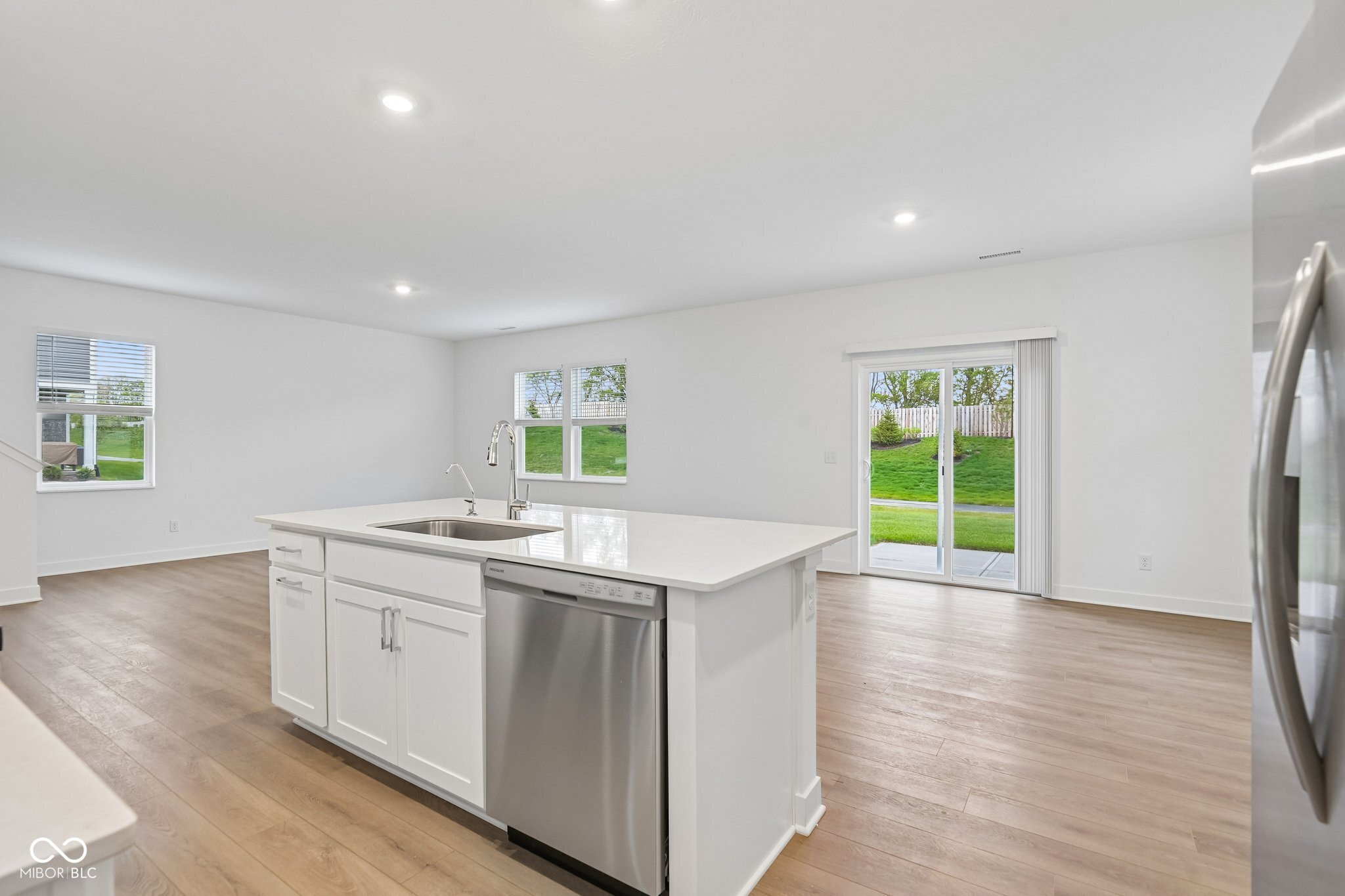 15274 Farrington Road Fishers, IN 46037 - Photo 17 of 45