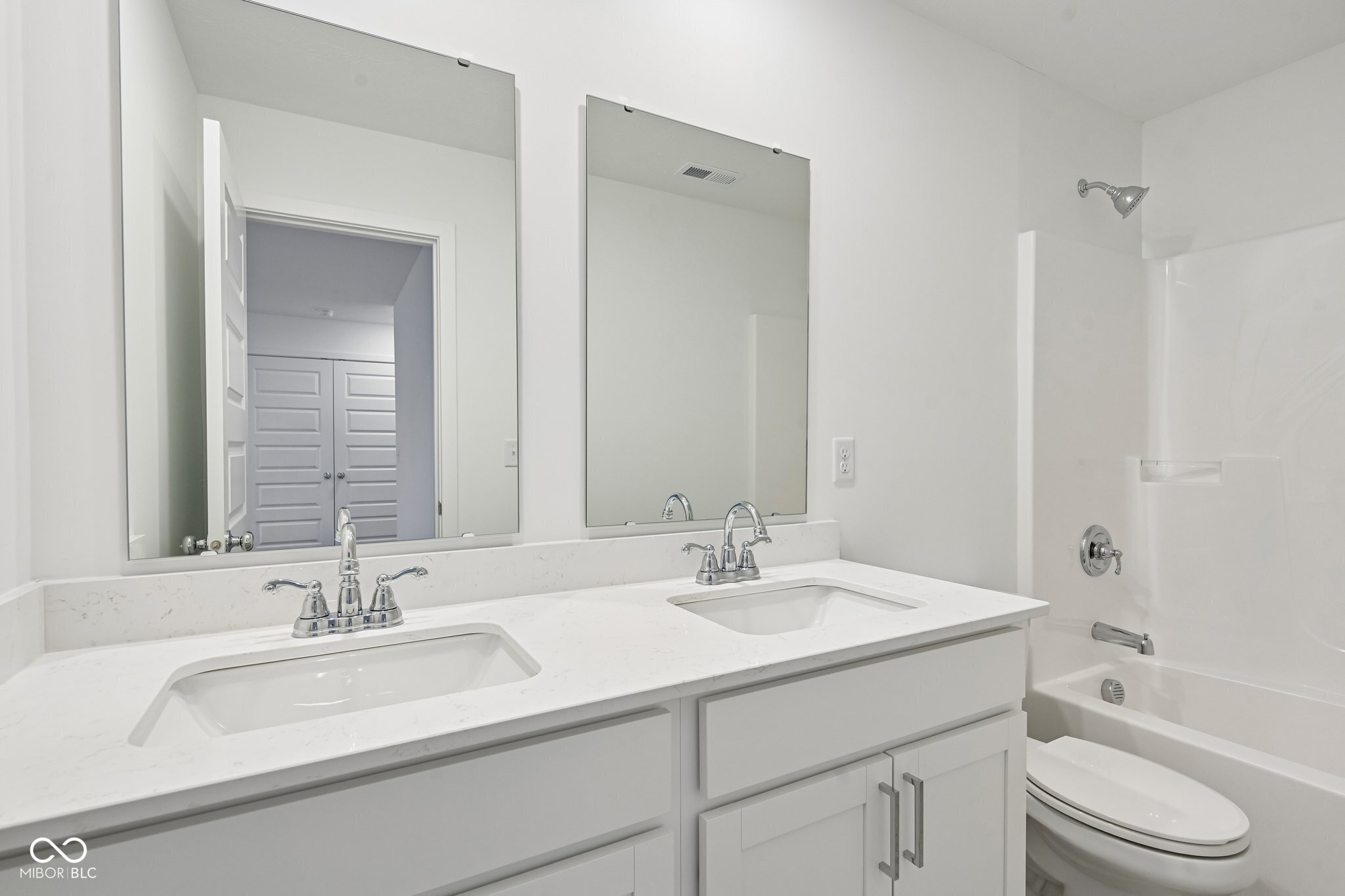 15274 Farrington Road Fishers, IN 46037 - Photo 32 of 45