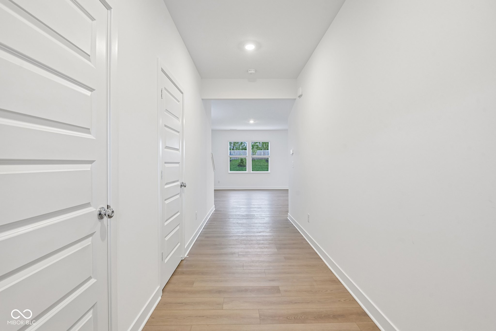 15274 Farrington Road Fishers, IN 46037 - Photo 4 of 45