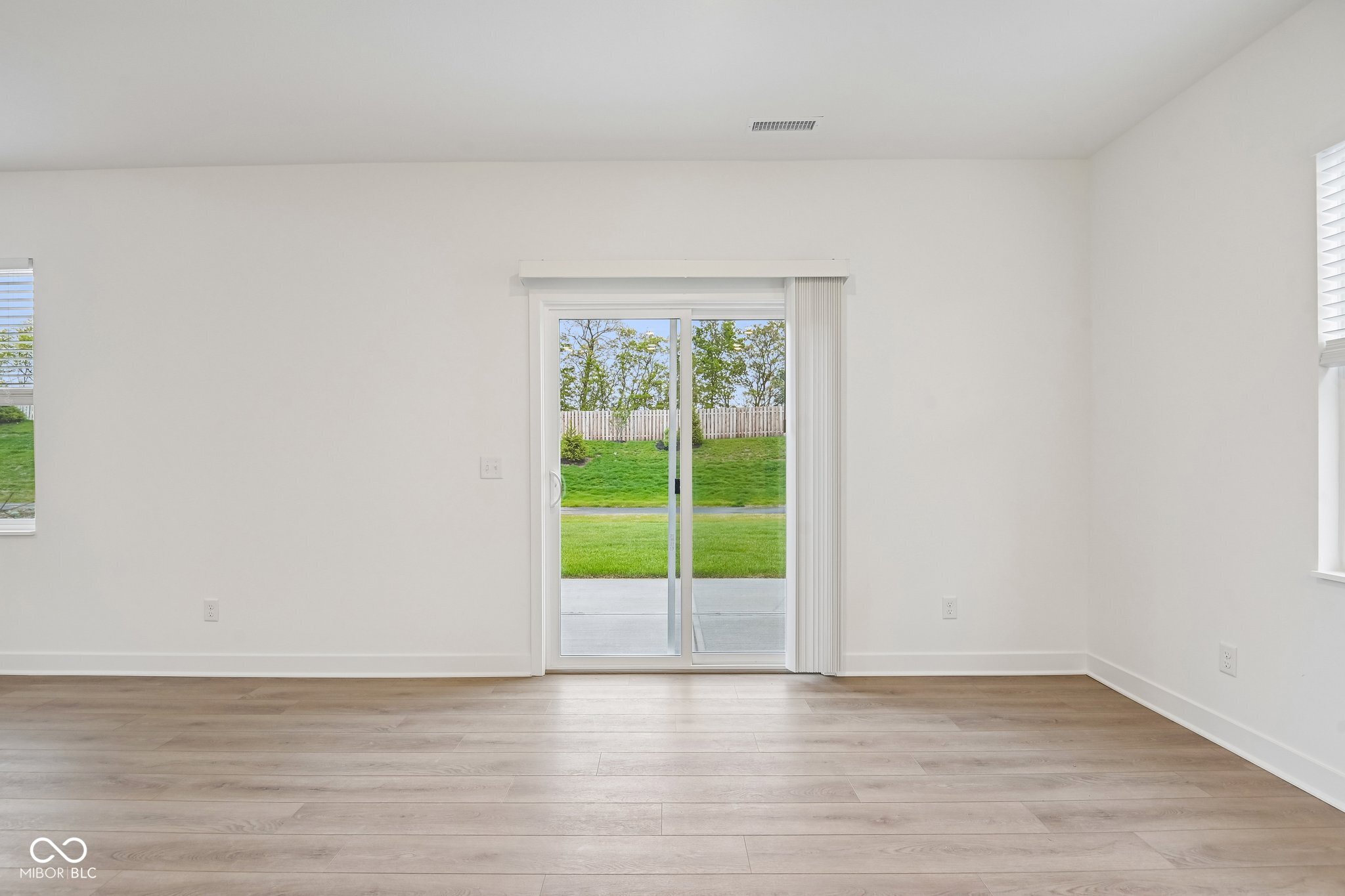 15274 Farrington Road Fishers, IN 46037 - Photo 10 of 45