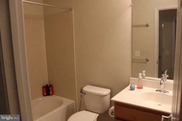 $3,300 | 43579 Wheat Berry Terrace, Chantilly, VA 20152