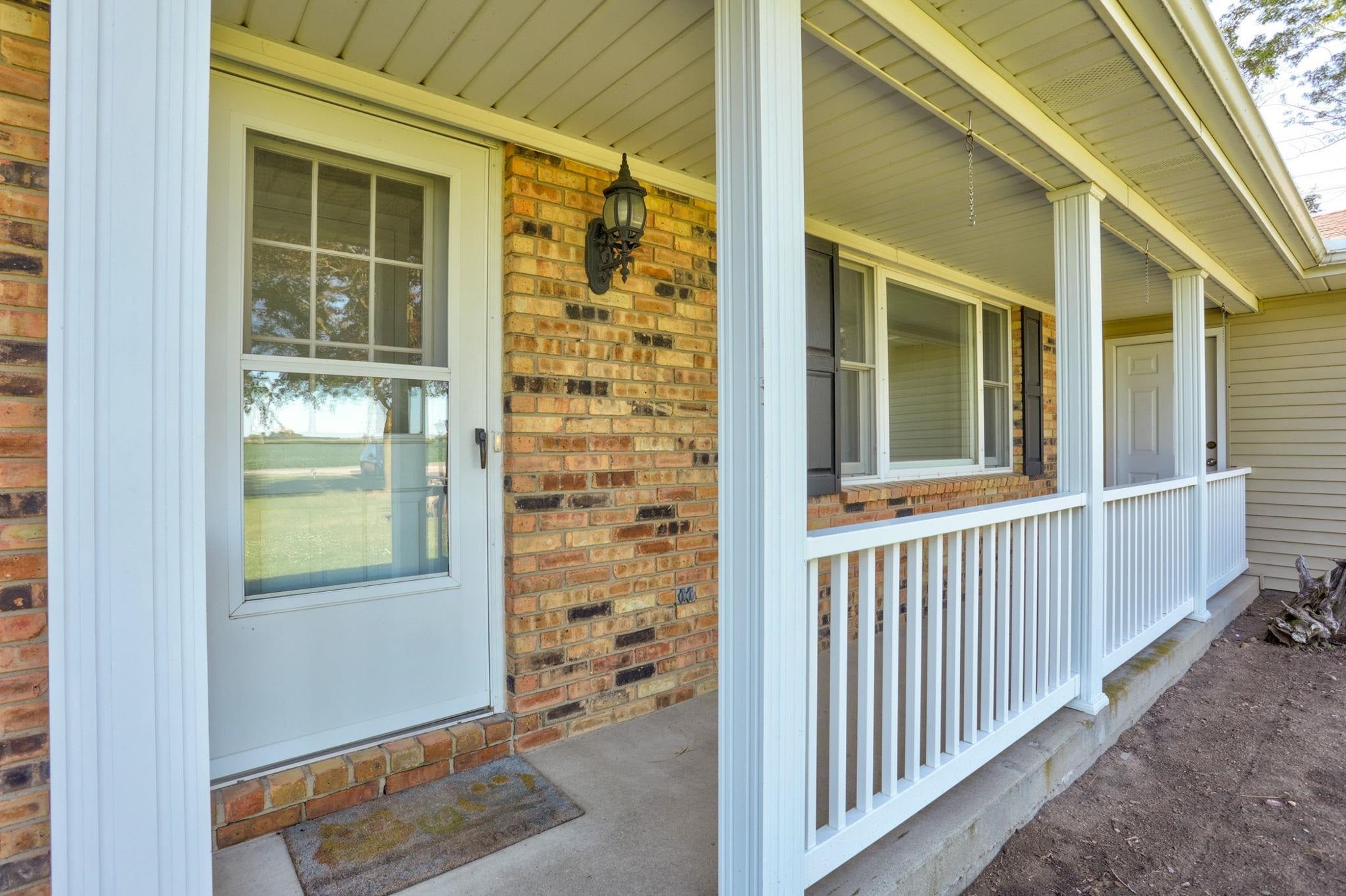 2141 Maple Road Saginaw, MI 48601 - Photo 6 of 60 Gallery Image 6