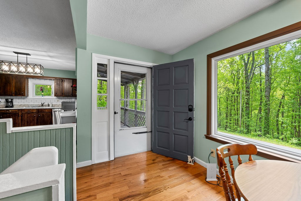 4187 West Old Murphy Road Franklin, NC 28734 - Photo 7 of 54