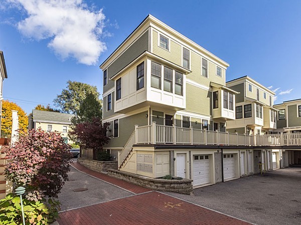18 Decatur Street, Unit 18 Cambridge, MA 02139 - Photo 1 of 25 Gallery Image 1