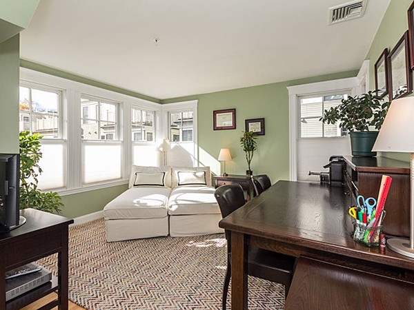 18 Decatur Street, Unit 18 Cambridge, MA 02139 - Photo 11 of 25 Gallery Image 11