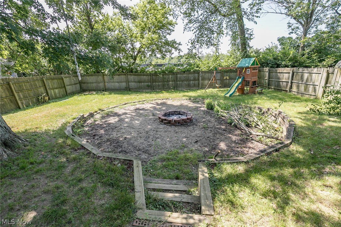 644 East Smith Road Medina, OH 44256 - Photo 5 of 30 Gallery Image 5
