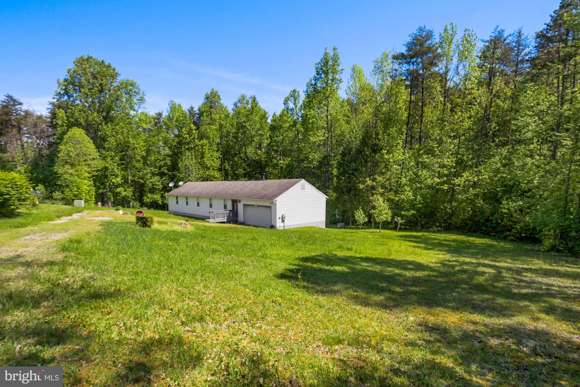 14909 Dovey Road Spotsylvania, VA 22551 - Photo 2 of 28 Gallery Image 2