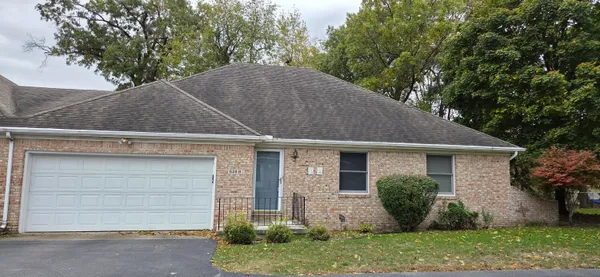 $219,000 | 628 B Begonia Street Southeast, De Motte, IN 46310