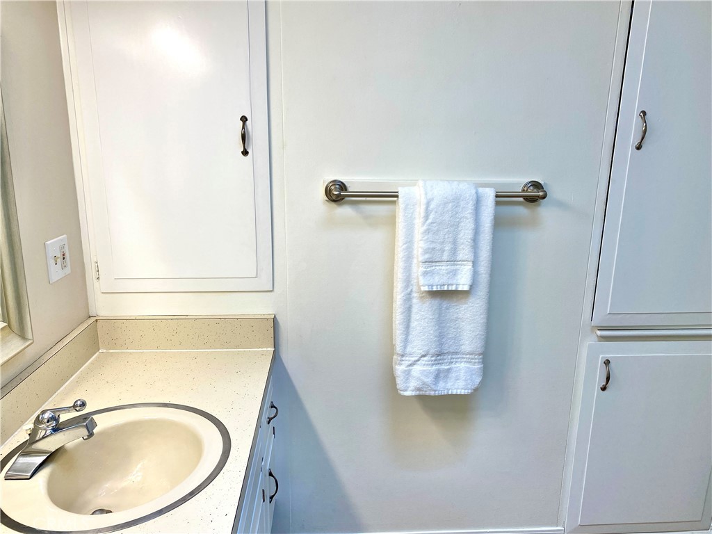 1312 Golden Rain Road Seal Beach, CA 90740 - Photo 16 of 38