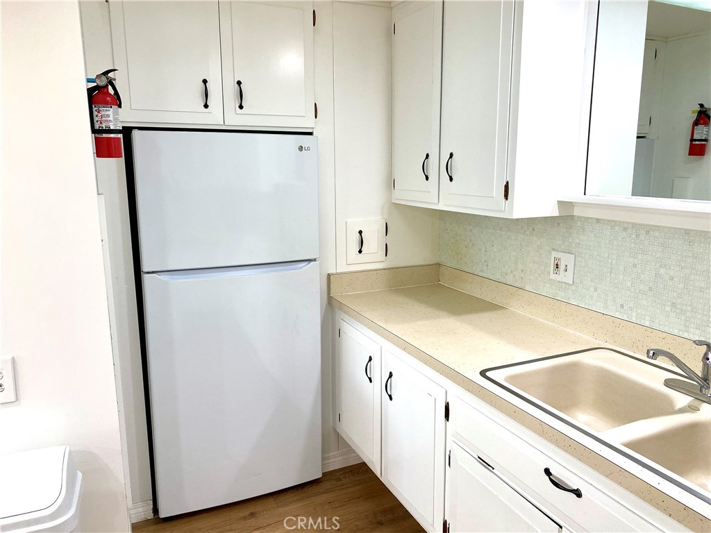 1312 Golden Rain Road Seal Beach, CA 90740 - Photo 8 of 38 newer refrigerator