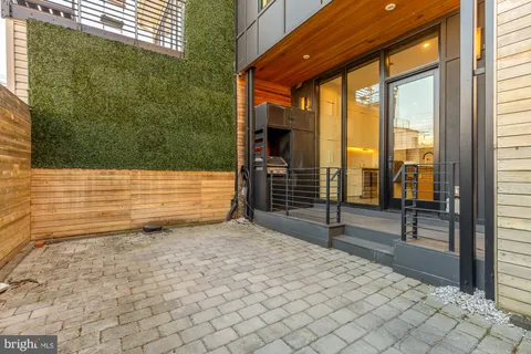 $1,799,000 | 1005 P Street Northwest, Washington, DC 20001