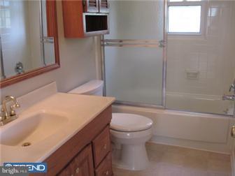 213 McIntosh Road Cherry Hill, NJ 08003 - Photo 11 of 12 Bathroom