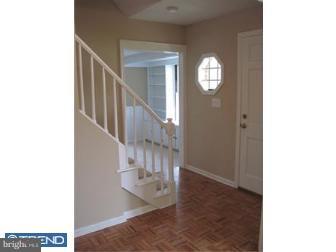 213 McIntosh Road Cherry Hill, NJ 08003 - Photo 3 of 12 Foyer