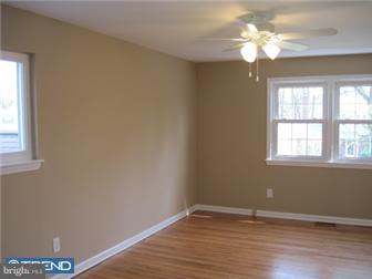 213 McIntosh Road Cherry Hill, NJ 08003 - Photo 9 of 12 Bedroom - Main