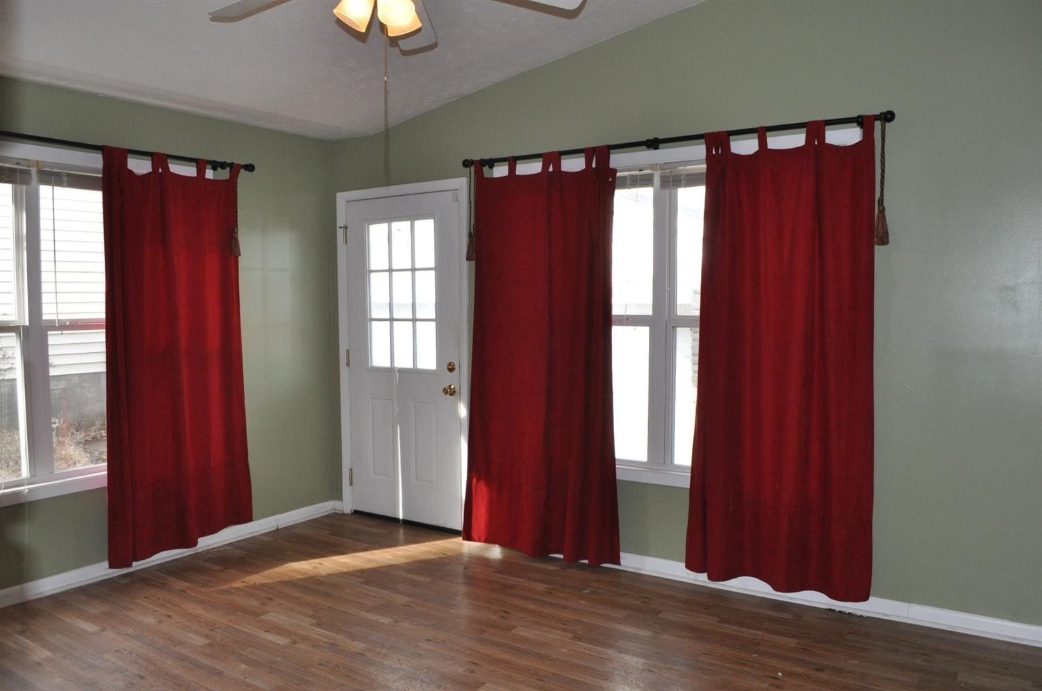 917 Honeysuckle Road Lexington, KY 40504 - Photo 15 of 22 Photo 15