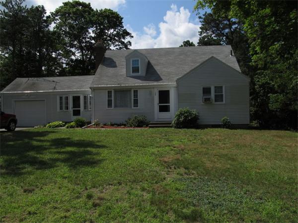 105 Dunns Pond Road Barnstable, MA 02601 - Photo 1 of 22 Gallery Image 1