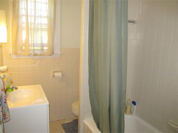 105 Dunns Pond Road Barnstable, MA 02601 - Photo 9 of 22 Gallery Image 9