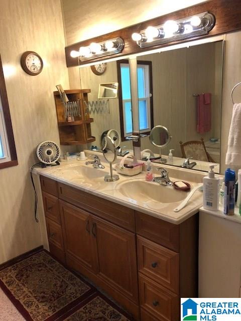 568 County Road 76 Clanton, AL 35045 - Photo 10 of 11