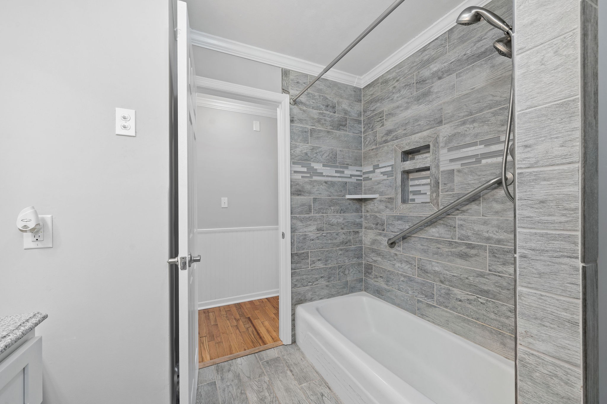 4151 Chapel Hill Road Clarksville, TN 37040 - Photo 12 of 26