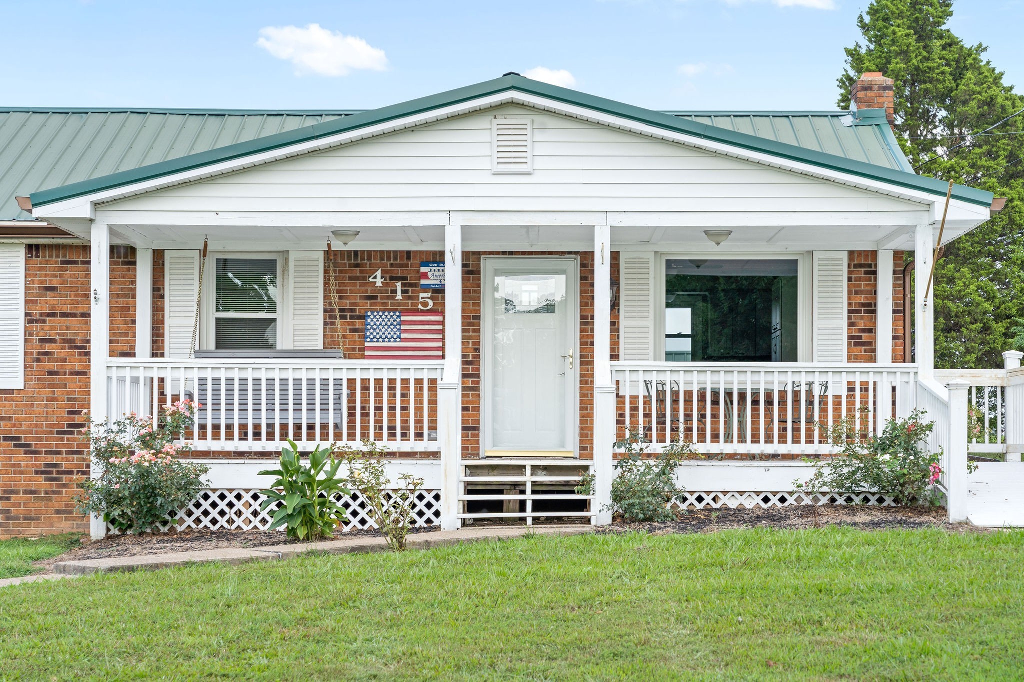 4151 Chapel Hill Road Clarksville, TN 37040 - Photo 2 of 26