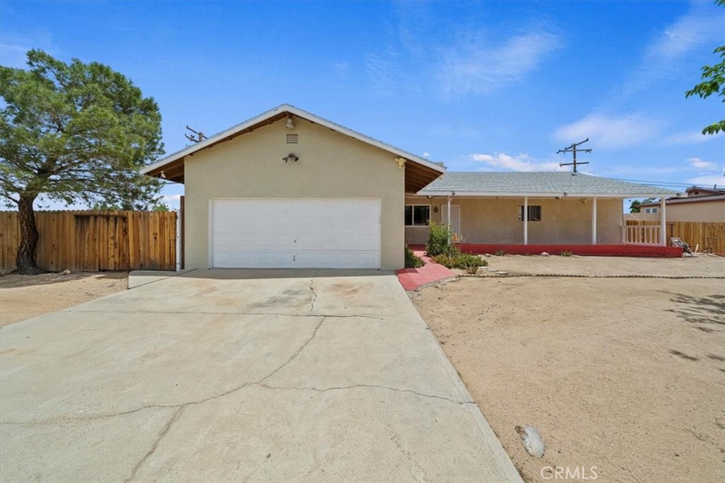 20548 Neuralia Road California City, CA 93505 - Photo 7 of 49