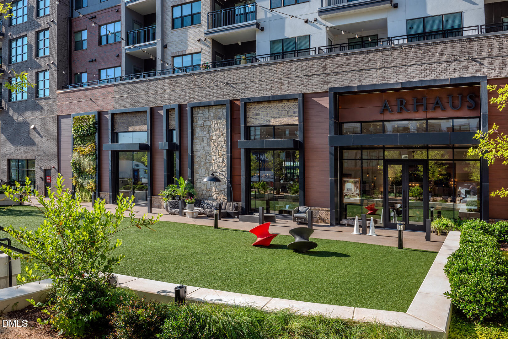 605 Hedrick Ridge Road, Unit 305 Cary, NC 27519 - Photo 38 of 40 P_RAL_Cary_POI_RET_12