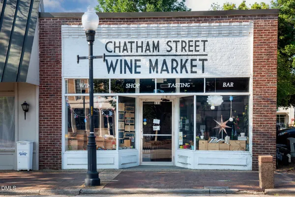 $500,000 | 605 Hedrick Ridge Road, Unit 305, Cary, NC 27519