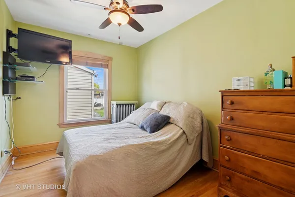 $679,900 | 4025 North Menard Avenue, Chicago, IL 60634