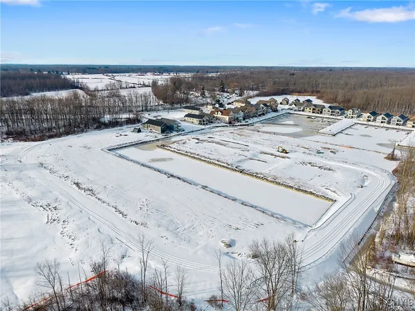 $100,000 | Lot 63 Harbour Town, Bridgeport, NY 13030