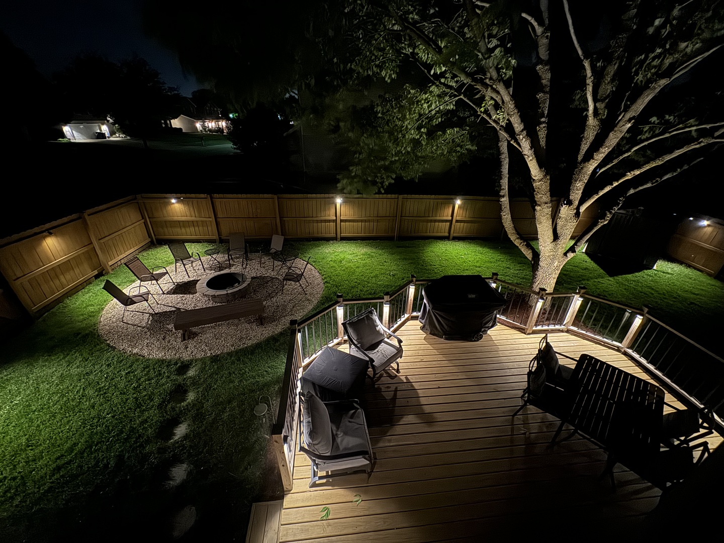 574 Foxford Road Bartlett, IL 60103 - Photo 22 of 22 a view of a chairs and table in patio