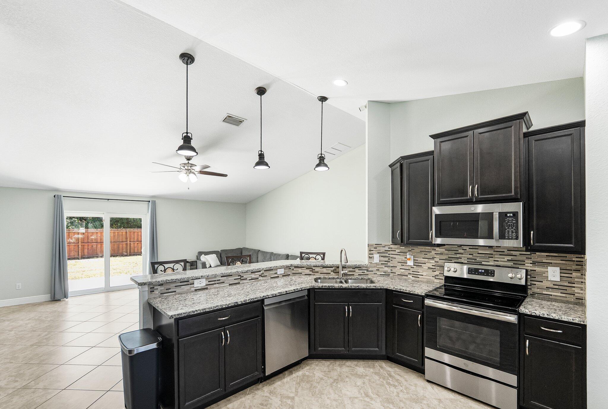 1566 Southwest Andalusia Road Port St. Lucie, FL 34953 - Photo 5 of 34 44-web-or-mls-1566-sw-andalusia-rd