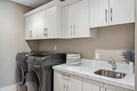 $4,690,000 | 2 Biltmore Estates Drive, Unit 309, Phoenix, AZ 85016