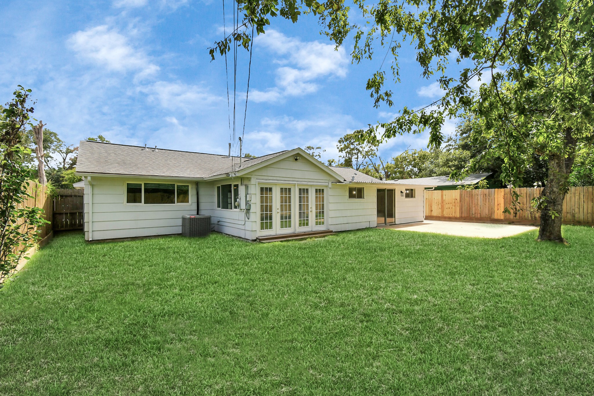 8034 Ridgeview Drive Houston, TX 77055 - Photo 40 of 44 a view of a house with a backyard