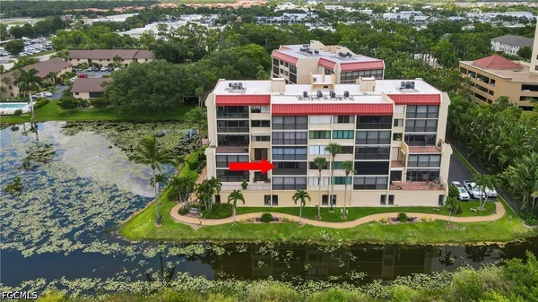 $195,000 | 7129 Lakeridge View Court, Unit 203, Fort Myers, FL 33907