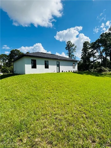$329,900 | 582 Eisenhower Boulevard, Lehigh Acres, FL 33974