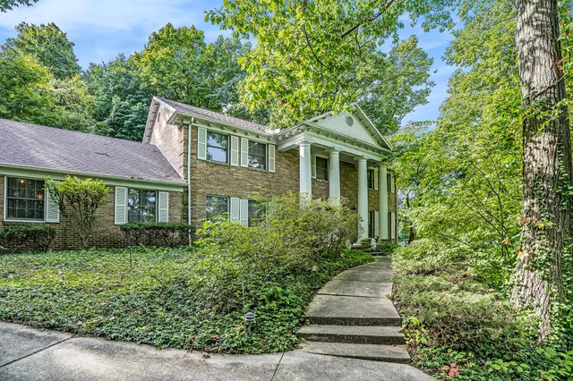 $544,900 | 1130 Dunrobbin Lane, South Bend, IN 46614