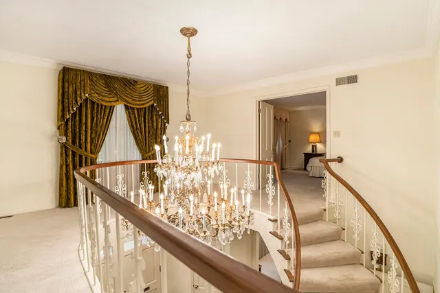 $544,900 | 1130 Dunrobbin Lane, South Bend, IN 46614