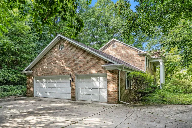 $544,900 | 1130 Dunrobbin Lane, South Bend, IN 46614