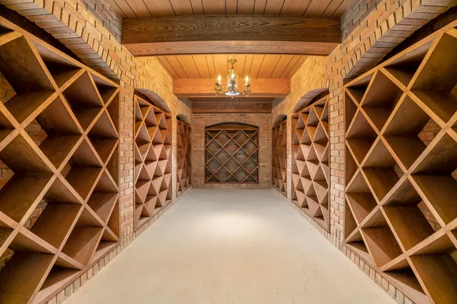 $544,900 | 1130 Dunrobbin Lane, South Bend, IN 46614