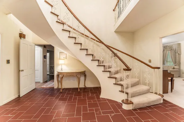 $544,900 | 1130 Dunrobbin Lane, South Bend, IN 46614